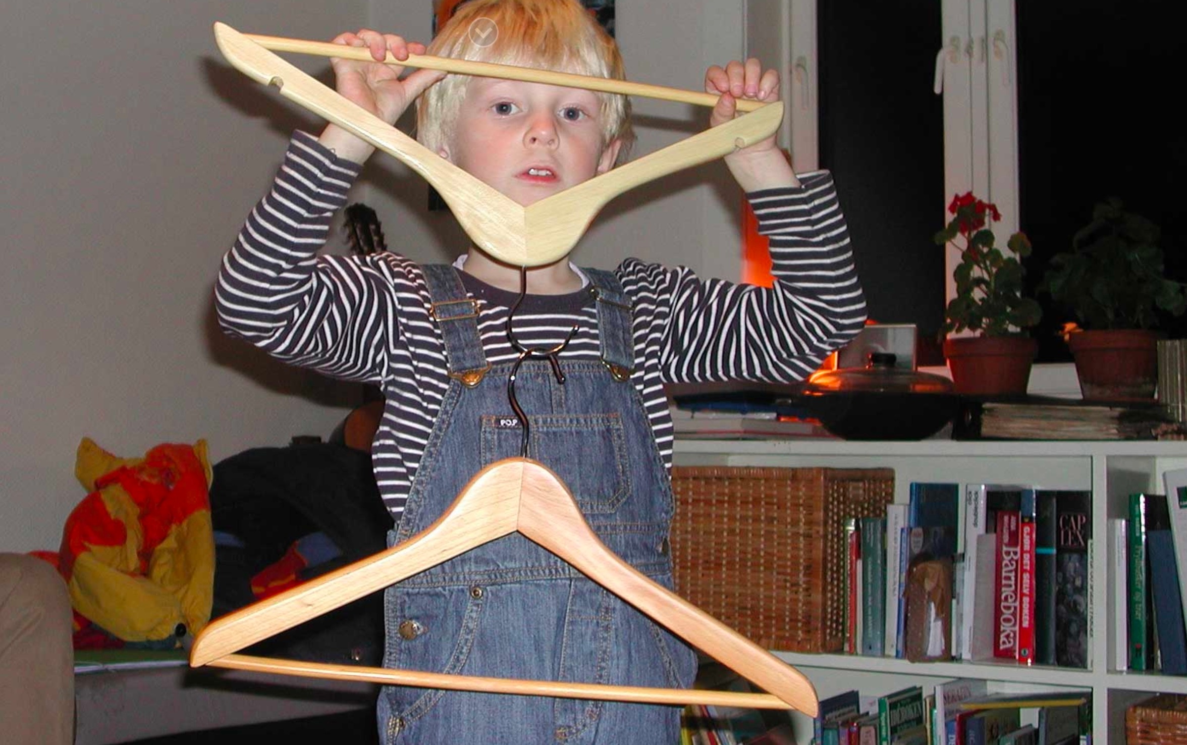 A still frame from Ane Hjort Guttu's video work 'How to Become a Non-Artist'.
